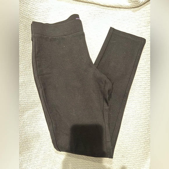 NYDJ size 6p sculpt her pull on leggings. New. Never worn. Tummy panel. Black - Picture 3 of 7